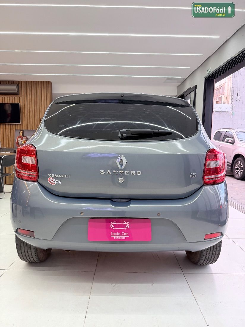 Renault Sandero Expression 1.6 Flex 5P 2016/2017 — foto 9 de 11