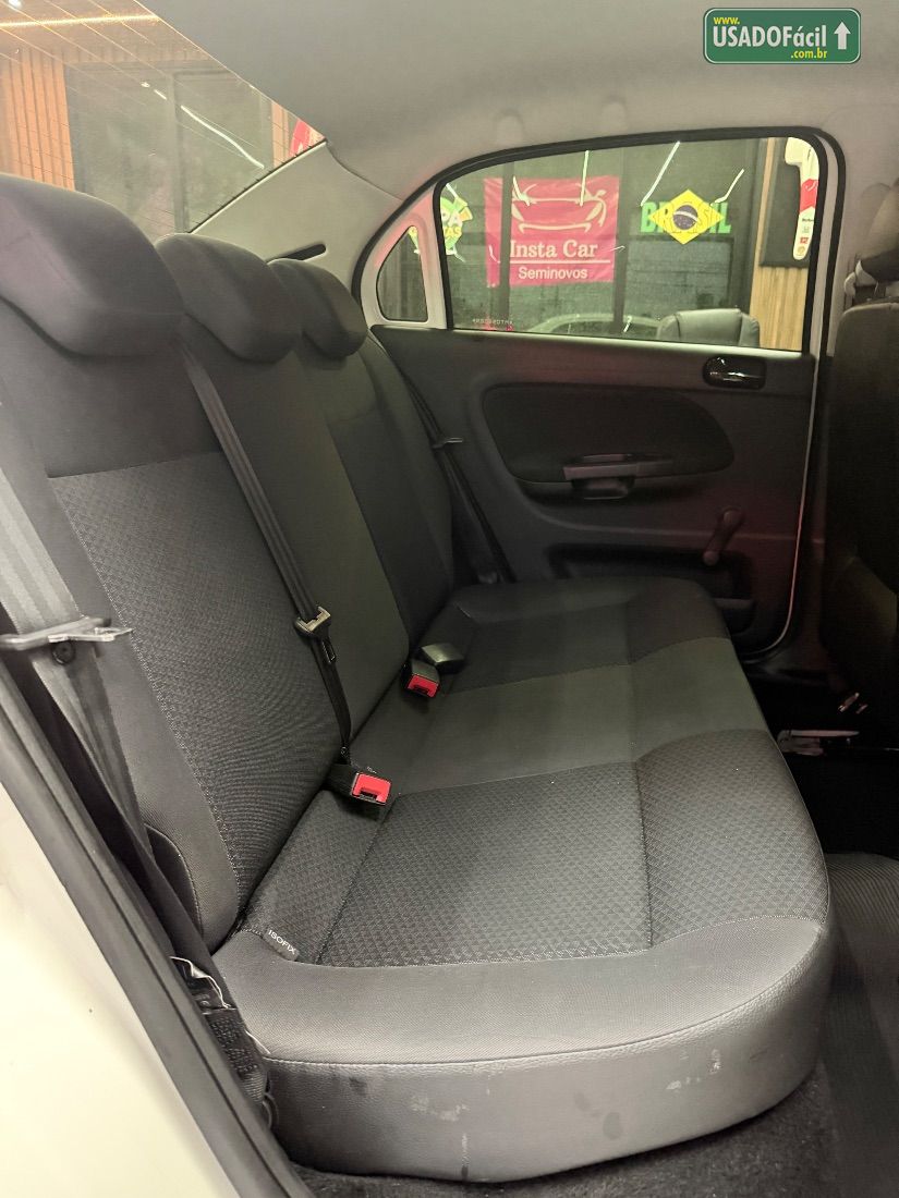 Volkswagen Voyage 1.0 Flex 2020/2021 — foto 6 de 12