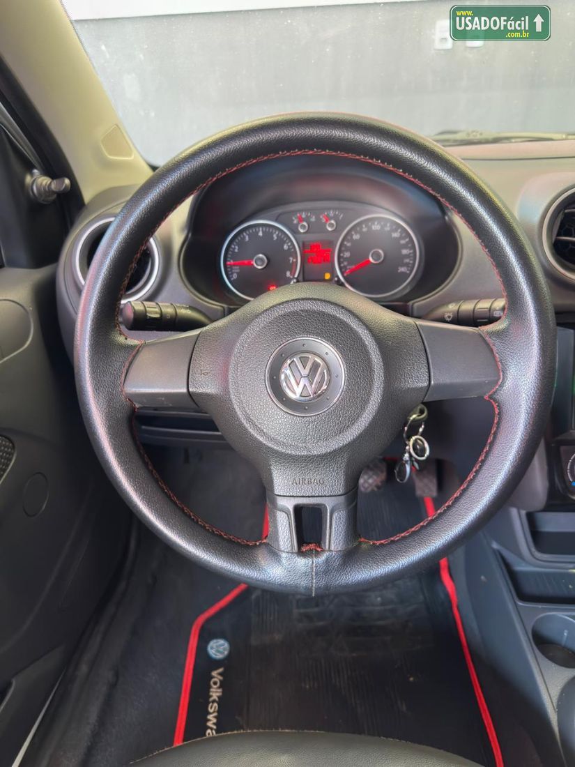 Volkswagen Voyage Trendline 1.6 Total Flex 2014/2015 — foto 12 de 12