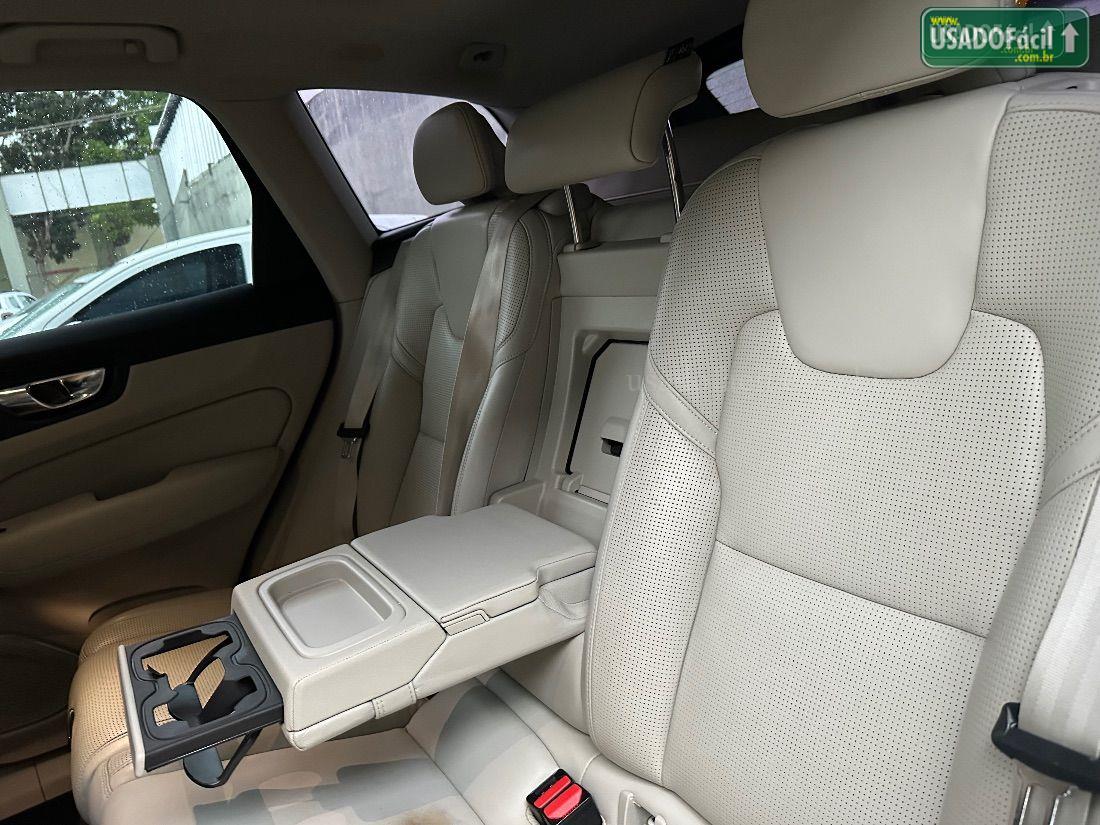 VOLVO Volvo XC 60 T-8 Inscription 2.0 Híbrido 2019/2020 — foto 17 de 21
