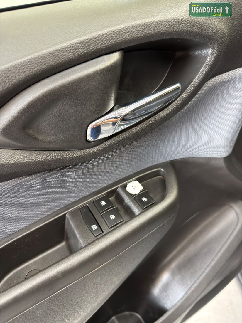 CHEVROLET/GM Onix Hatch Activ 1.4 Automático Flex 2019/2019 — foto 7 de 19