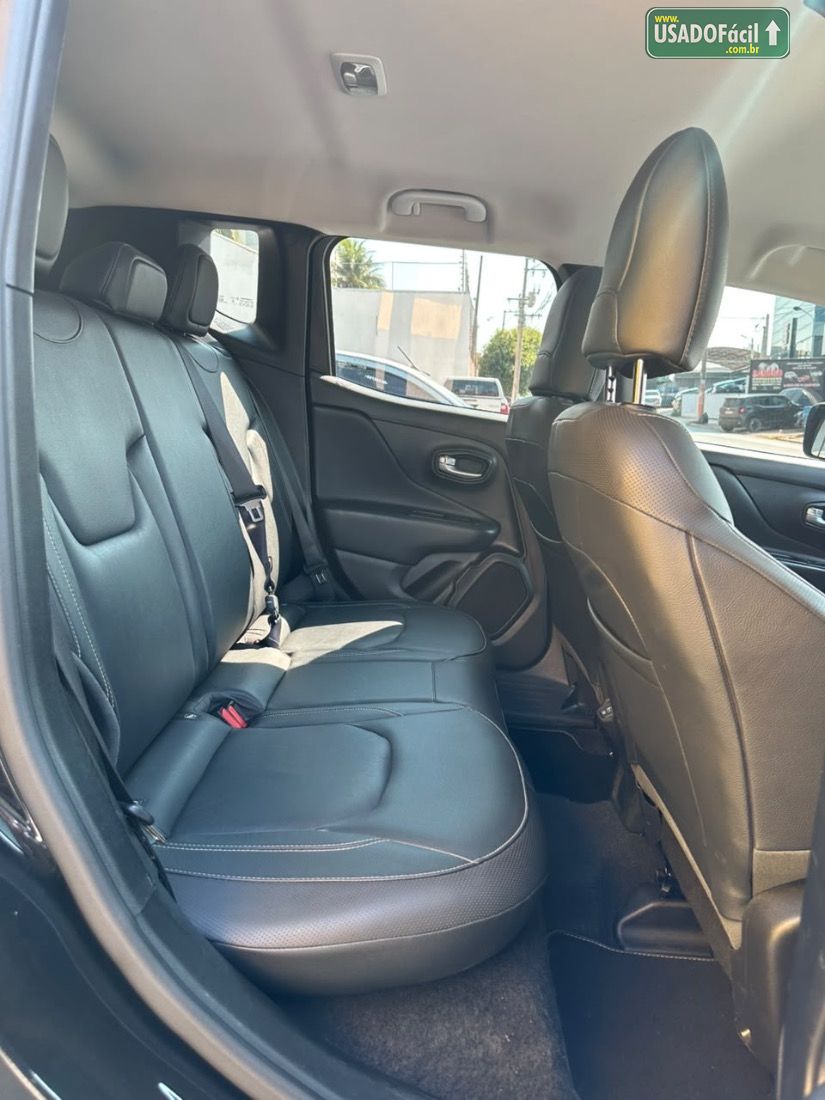Jeep Renegade Longitude T270 1.3 Turbo 4x2 Automático Flex 2024/2024 — foto 9 de 13