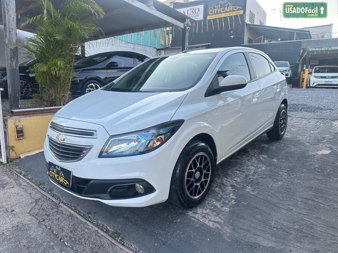 CHEVROLET/GM Onix Hatch LT 1.4 Mecânico Flex 2015/2015 — foto 3 de 8