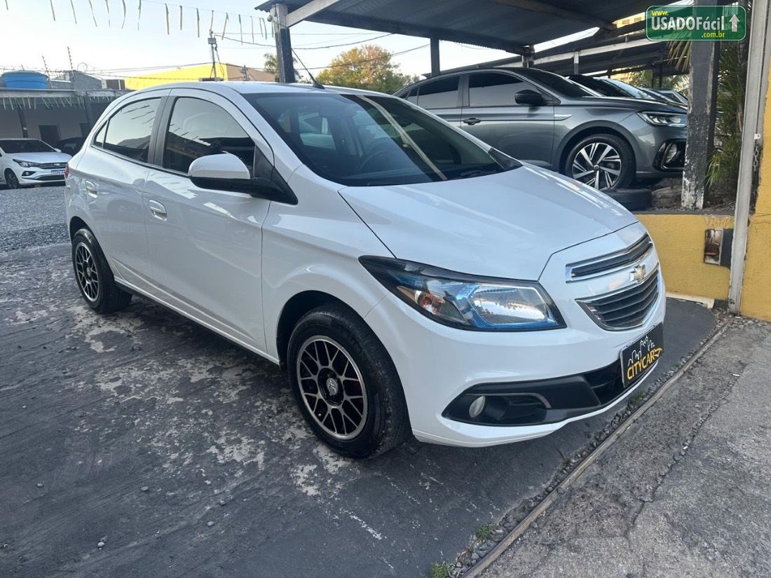 CHEVROLET/GM Onix Hatch LT 1.4 Mecânico Flex 2015/2015 — foto 4 de 8