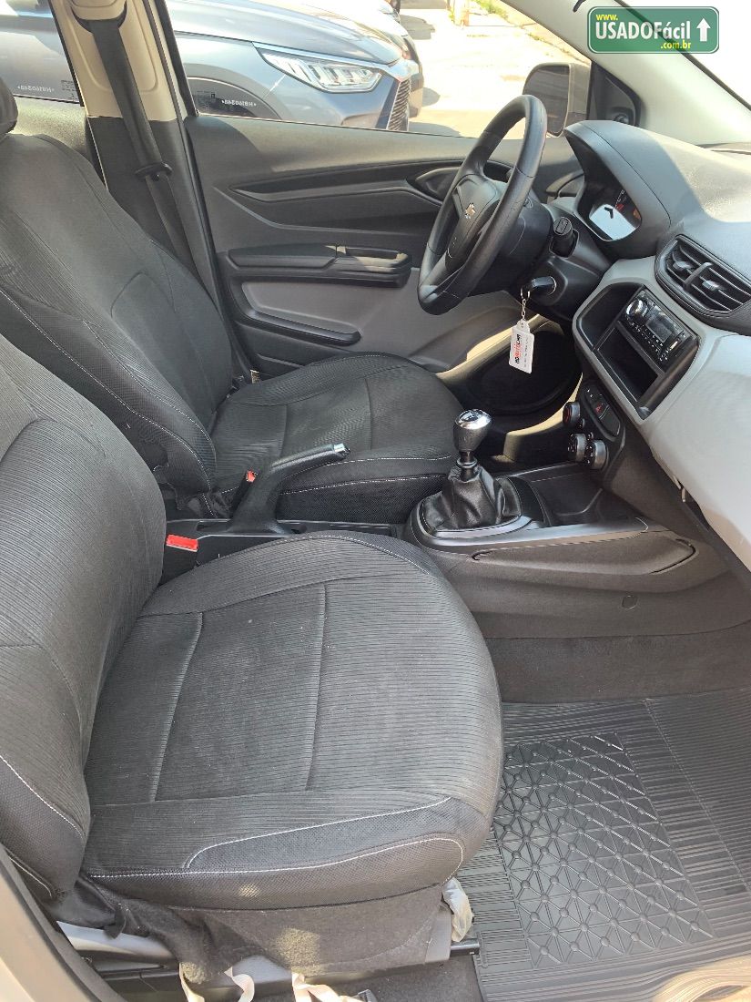 CHEVROLET/GM Onix Joy Hatch 1.0 Mecânico Flex 2016/2017 — foto 8 de 10