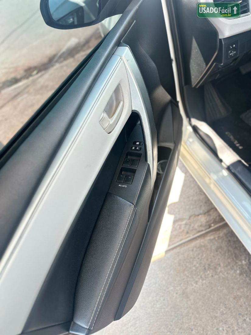 Toyota Corolla XEI 2.0 Automático Flex 2014/2015 — foto 8 de 16