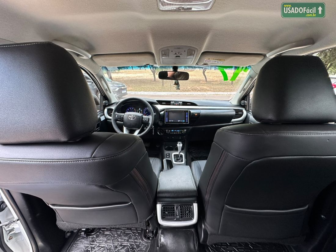 Toyota Hilux SRV CD 2.8 4x4 TDI Automático Diesel 2016/2017 — foto 10 de 17