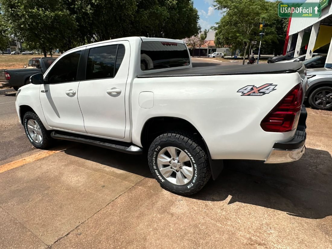 Toyota Hilux SRV CD 2.8 4x4 TDI Automático Diesel 2016/2017 — foto 13 de 17
