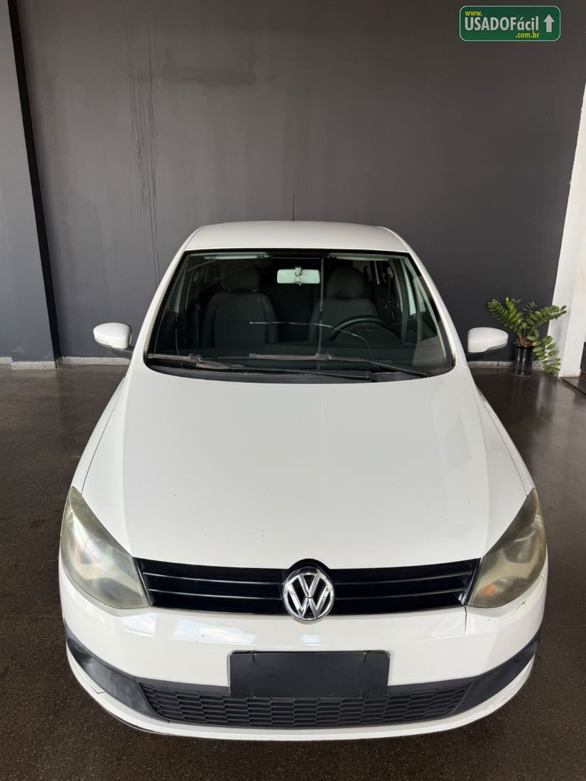 Volkswagen Fox 1.0 Mi 4P Total Flex 2013/2013 — foto 4 de 5