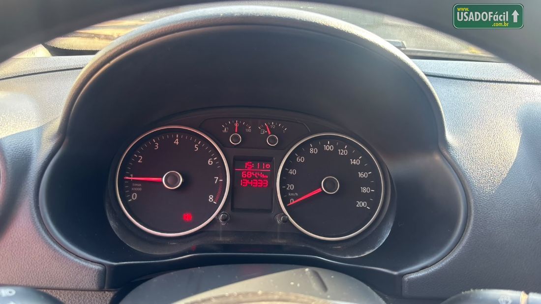 Volkswagen Voyage City 1.0 Mi Total Flex 2012/2013 — foto 12 de 12