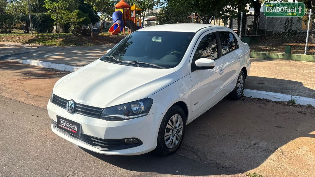 Volkswagen Voyage City 1.0 Mi Total Flex 2012/2013 — foto 3 de 12