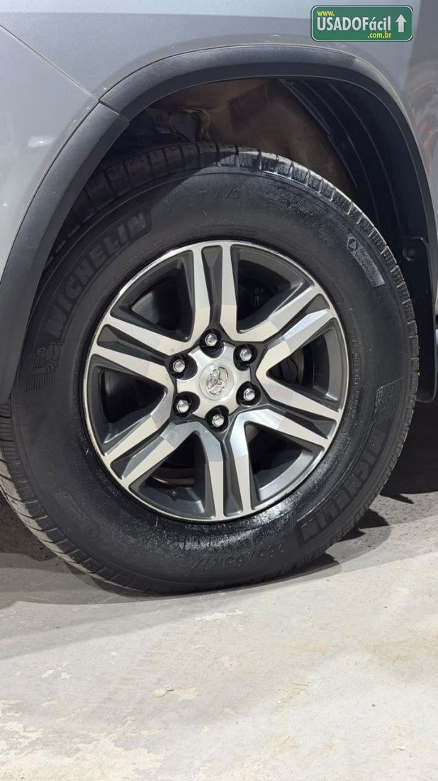 Toyota Hilux SW4 SR 2.7 4X2 Flex Automático 2018/2019 — foto 4 de 12