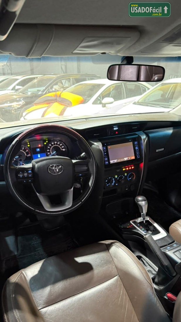 Toyota Hilux SW4 SR 2.7 4X2 Flex Automático 2018/2019 — foto 5 de 12