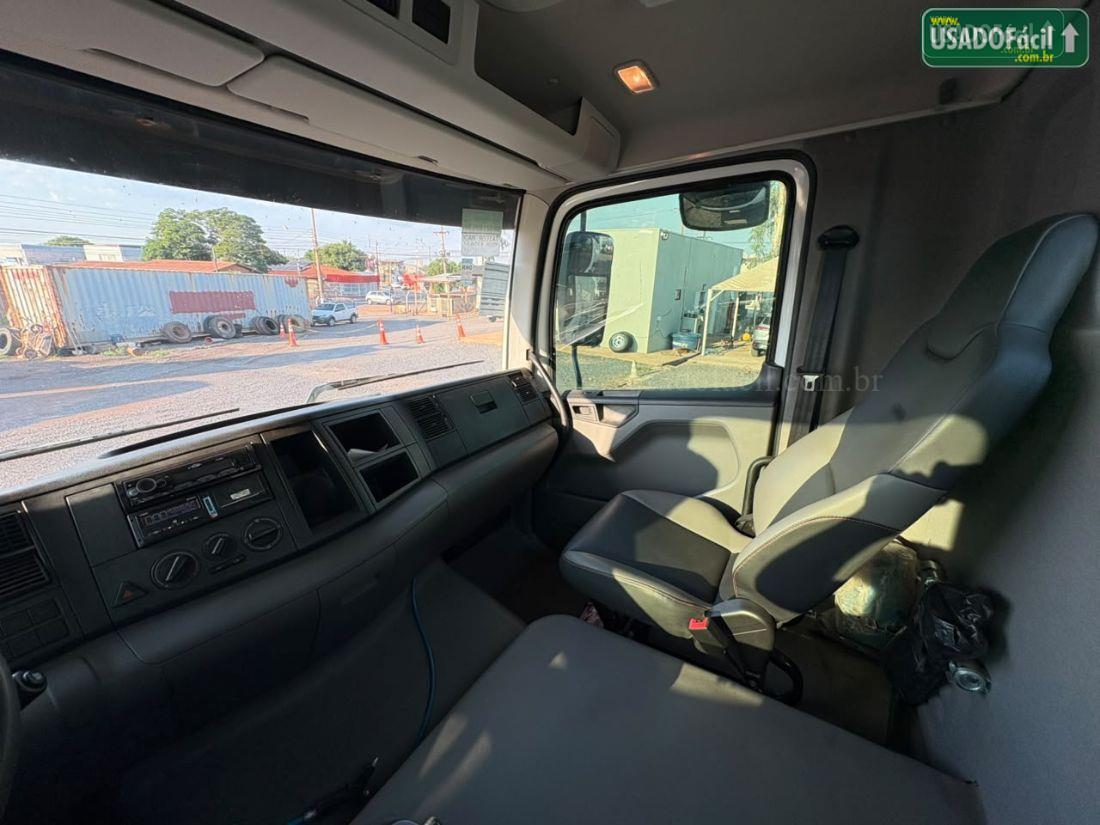 VOLKSWAGEN volks 31-320 Constellation 6x4 2p diesel E6 2024/2025 — foto 12 de 14