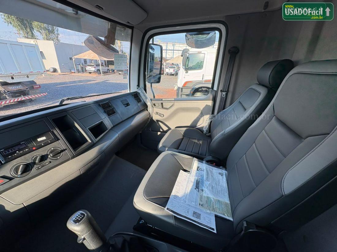 VOLKSWAGEN volks 17-210 Constellation 4x2 2p diesel E6 2025/2026 — foto 11 de 13