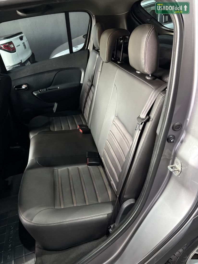 Renault Sandero Intense 1.6 Automático Flex 5P 2019/2020 — foto 13 de 13
