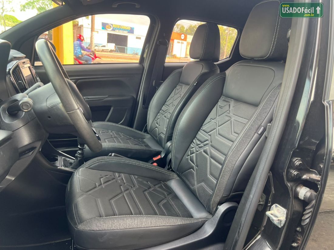 Fiat Strada Volcano CD 1.3 Mecânico Flex 2022/2023 — foto 10 de 17