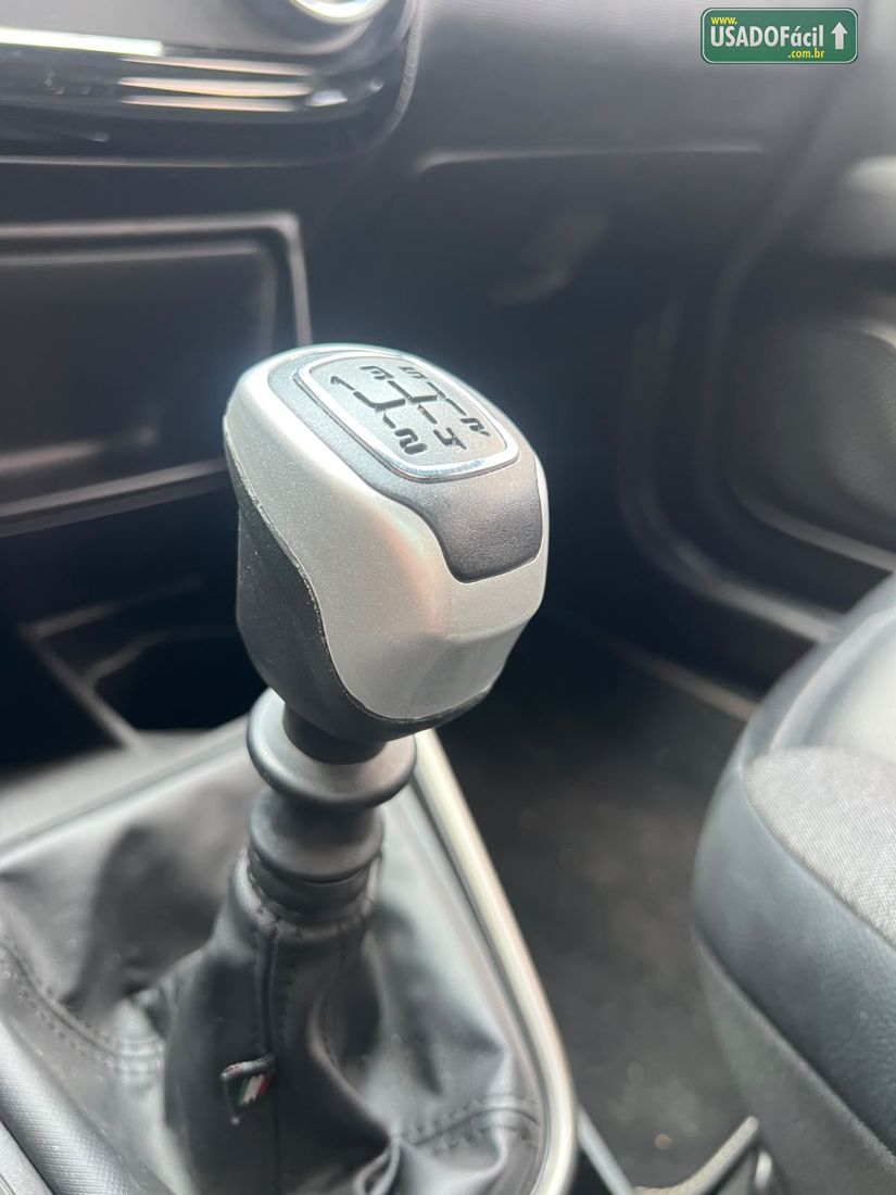 Fiat Strada Volcano CD 1.3 Mecânico Flex 2022/2023 — foto 15 de 17