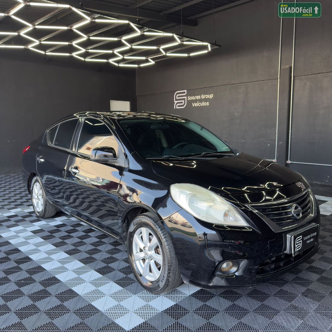 Nissan Versa SL 1.6 Mecânico Flex Fuel 2013/2014 — foto 3 de 9