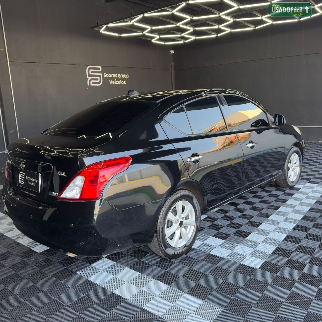 Nissan Versa SL 1.6 Mecânico Flex Fuel 2013/2014 — foto 4 de 9