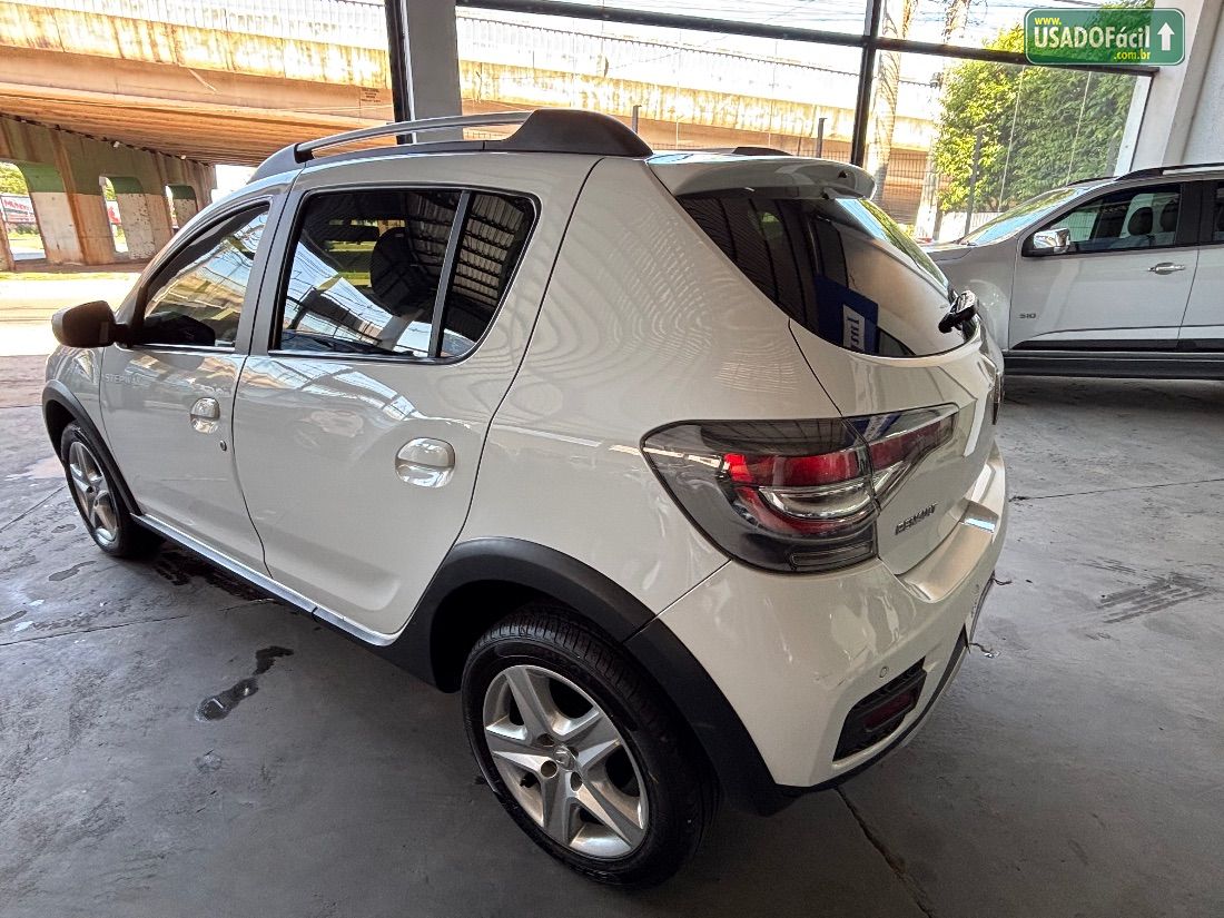 Renault Sandero Stepway Zen 1.6 Mecânico Flex 2020/2021 — foto 3 de 22