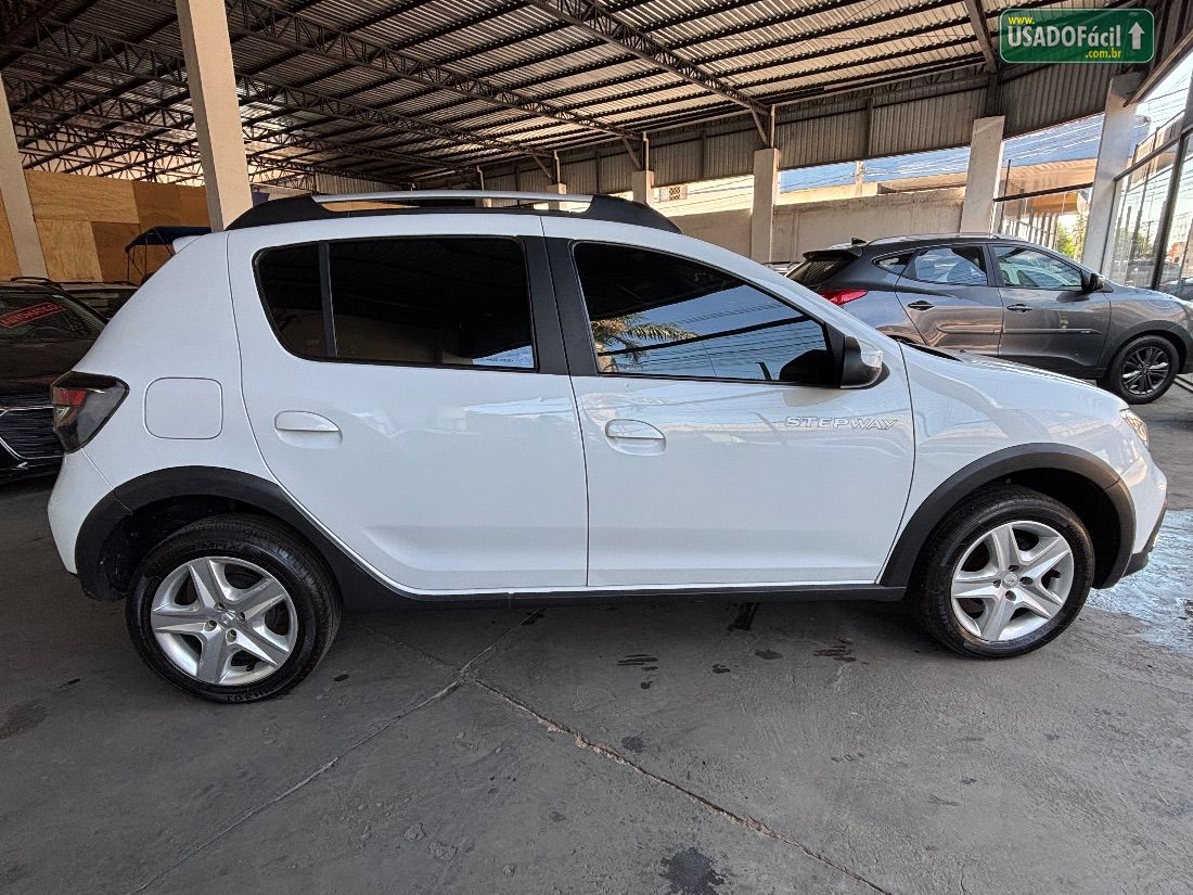 Renault Sandero Stepway Zen 1.6 Mecânico Flex 2020/2021 — foto 9 de 22