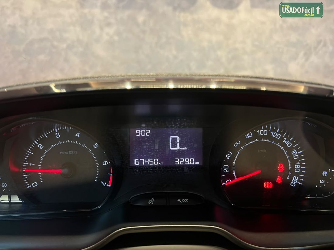 Peugeot Peugeot 208 Active Pack 1.5 Flex 2013/2014 — foto 5 de 11