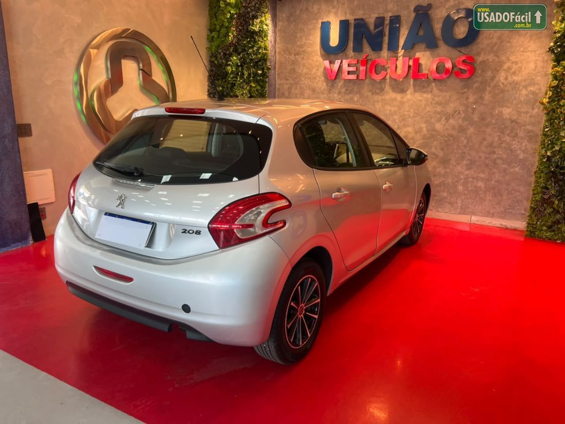 Peugeot Peugeot 208 Active Pack 1.5 Flex 2013/2014 — foto 9 de 11