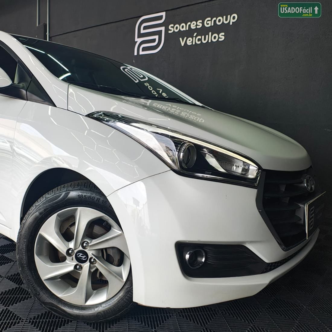 Hyundai HB20 Hatch Premium 1.6 Automático Flex 2017/2018 — foto 10 de 12