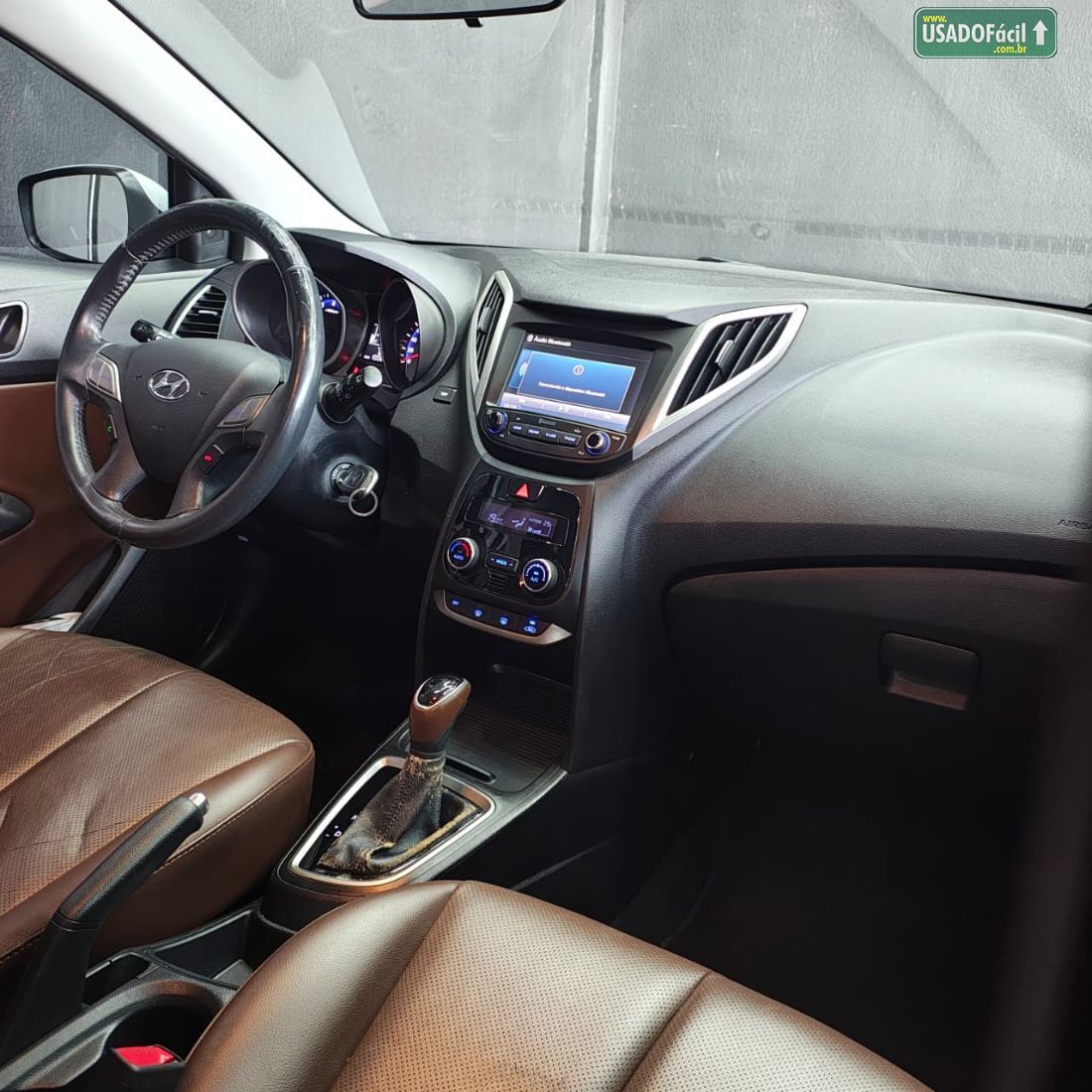 Hyundai HB20 Hatch Premium 1.6 Automático Flex 2017/2018 — foto 9 de 12
