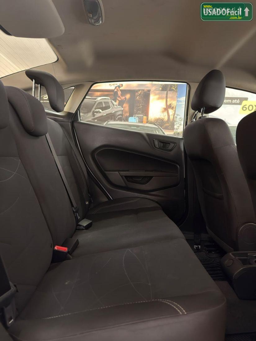 FORD Fiesta Sedan SEL 1.6 Automático Flex 2017/2017 — foto 10 de 13