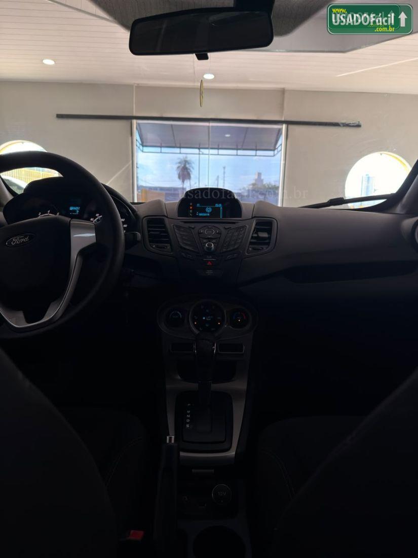 FORD Fiesta Sedan SEL 1.6 Automático Flex 2017/2017 — foto 12 de 13