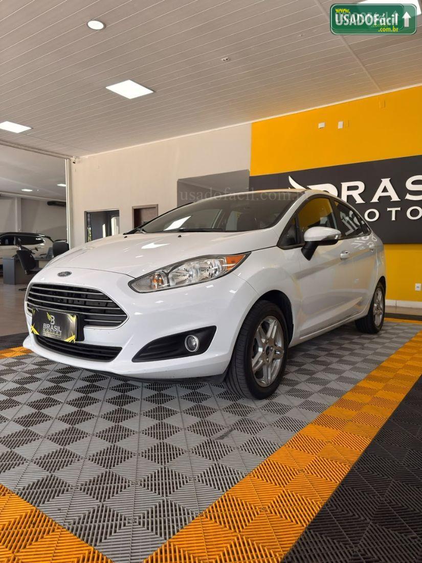 FORD Fiesta Sedan SEL 1.6 Automático Flex 2017/2017 — foto 3 de 13