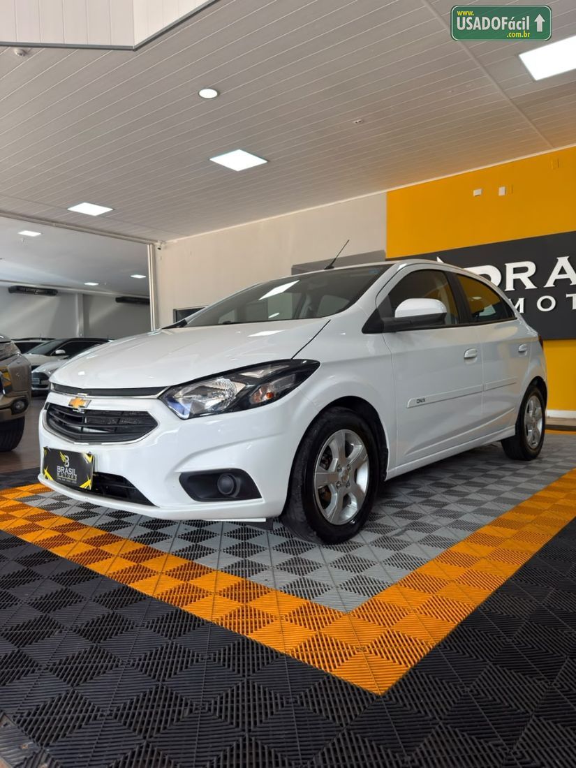 CHEVROLET/GM Onix Hatch LT 1.4 Automático Flex 2019/2019 — foto 3 de 13