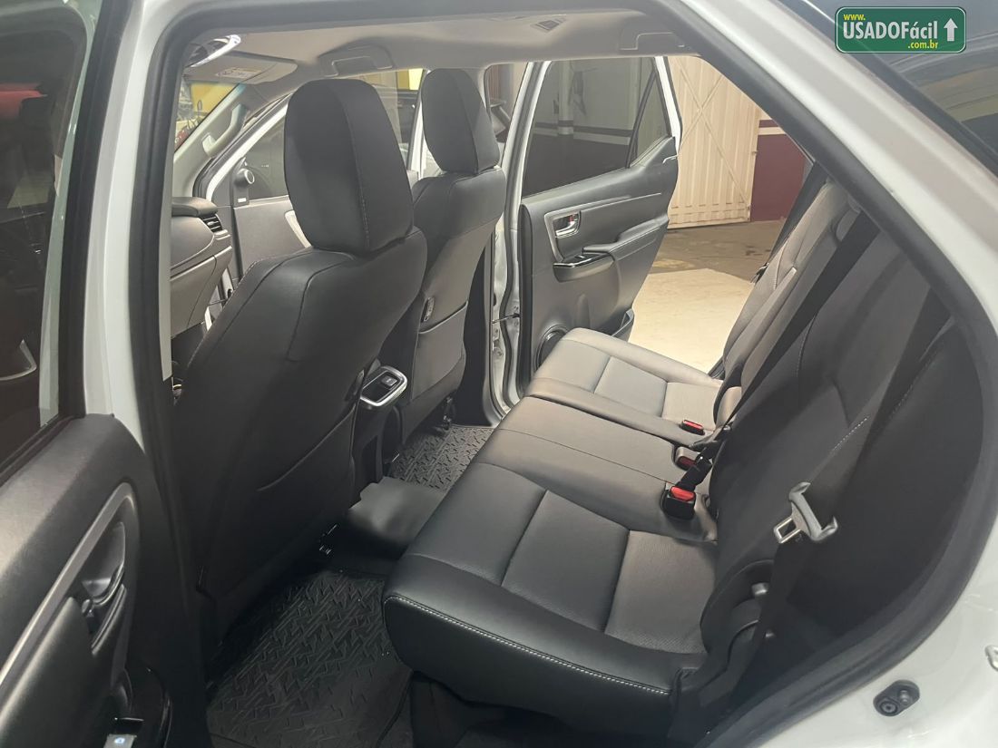 Toyota Hilux SW4 SRX Platinum 2.8 4x4 Turbo Automático Diesel 2025/2025 — foto 18 de 18