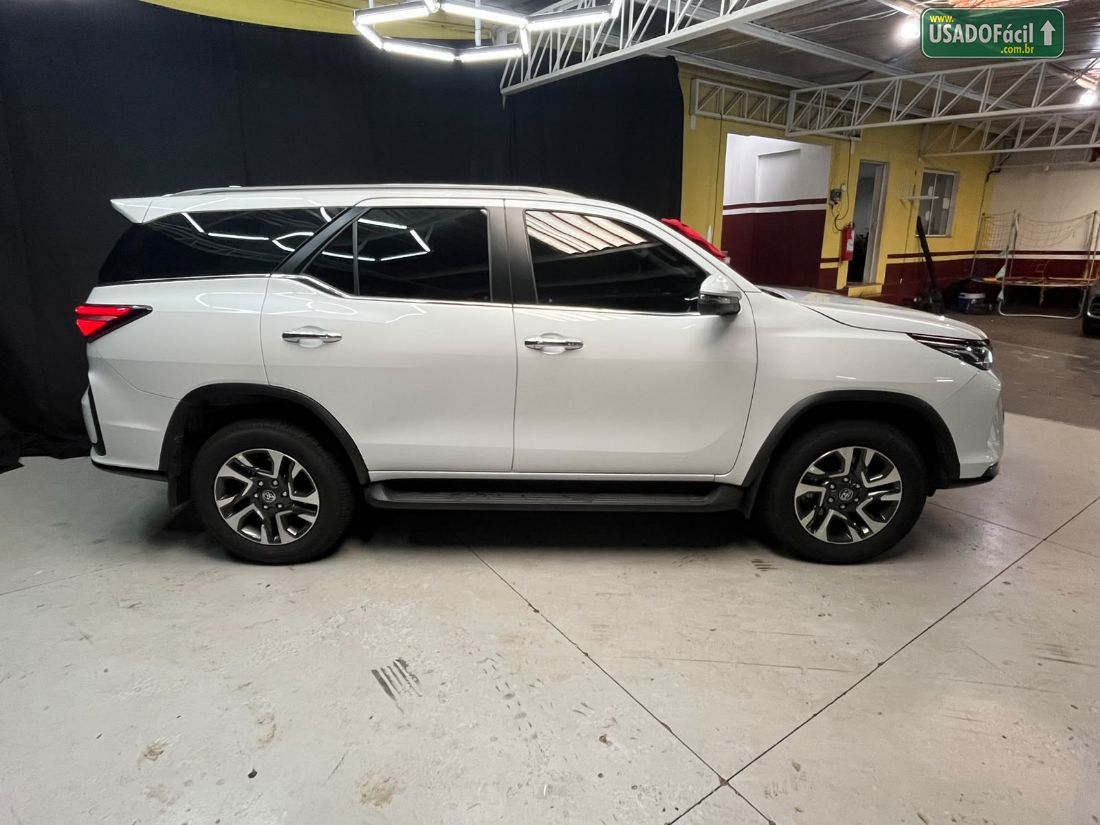 Toyota Hilux SW4 SRX Platinum 2.8 4x4 Turbo Automático Diesel 2025/2025 — foto 8 de 18
