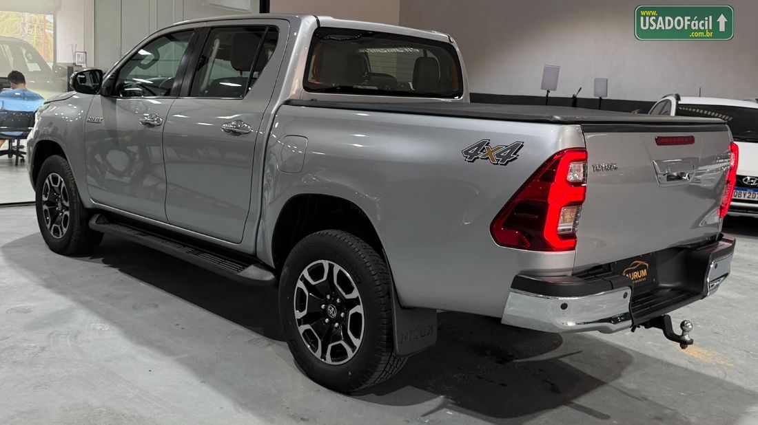 Toyota Hilux SRX CD 2.8 4x4 TDI Automático Diesel 2021/2022 — foto 10 de 14