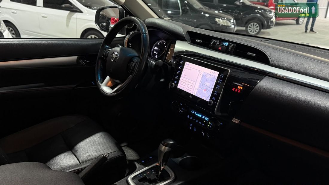 Toyota Hilux SRX CD 2.8 4x4 TDI Automático Diesel 2021/2022 — foto 4 de 14