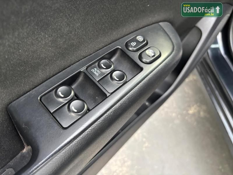 Hyundai HB20S Sedan Comfort Plus 1.0 Turbo Mecânico Flex 2017/2018 — foto 14 de 19
