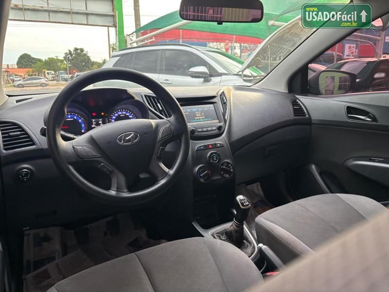 Hyundai HB20S Sedan Comfort Plus 1.0 Turbo Mecânico Flex 2017/2018 — foto 15 de 19