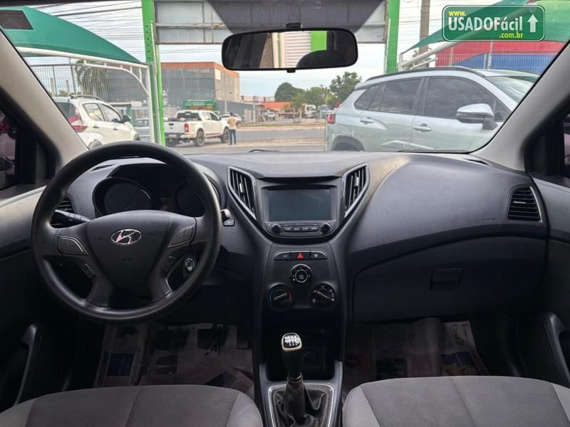 Hyundai HB20S Sedan Comfort Plus 1.0 Turbo Mecânico Flex 2017/2018 — foto 16 de 19