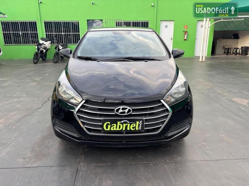 Hyundai HB20S Sedan Comfort Plus 1.0 Turbo Mecânico Flex 2017/2018 — foto 2 de 19