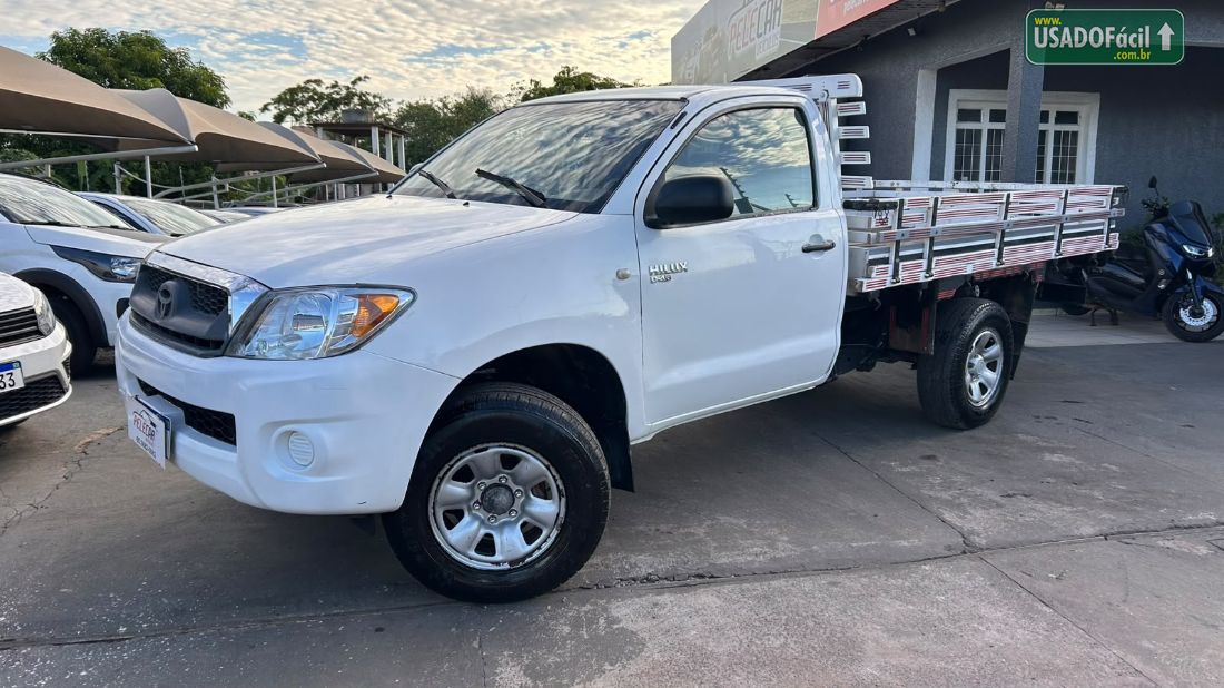Toyota Hilux CS D4-D 2.5 4x4 Turbo Mecânico Diesel 2009/2010 — foto 2 de 13