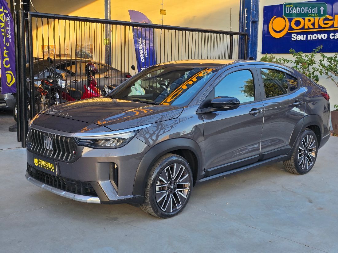 Fiat Fastback Audace 200 Turbo Automático Híbri­do 2025/2026 — foto 3 de 12