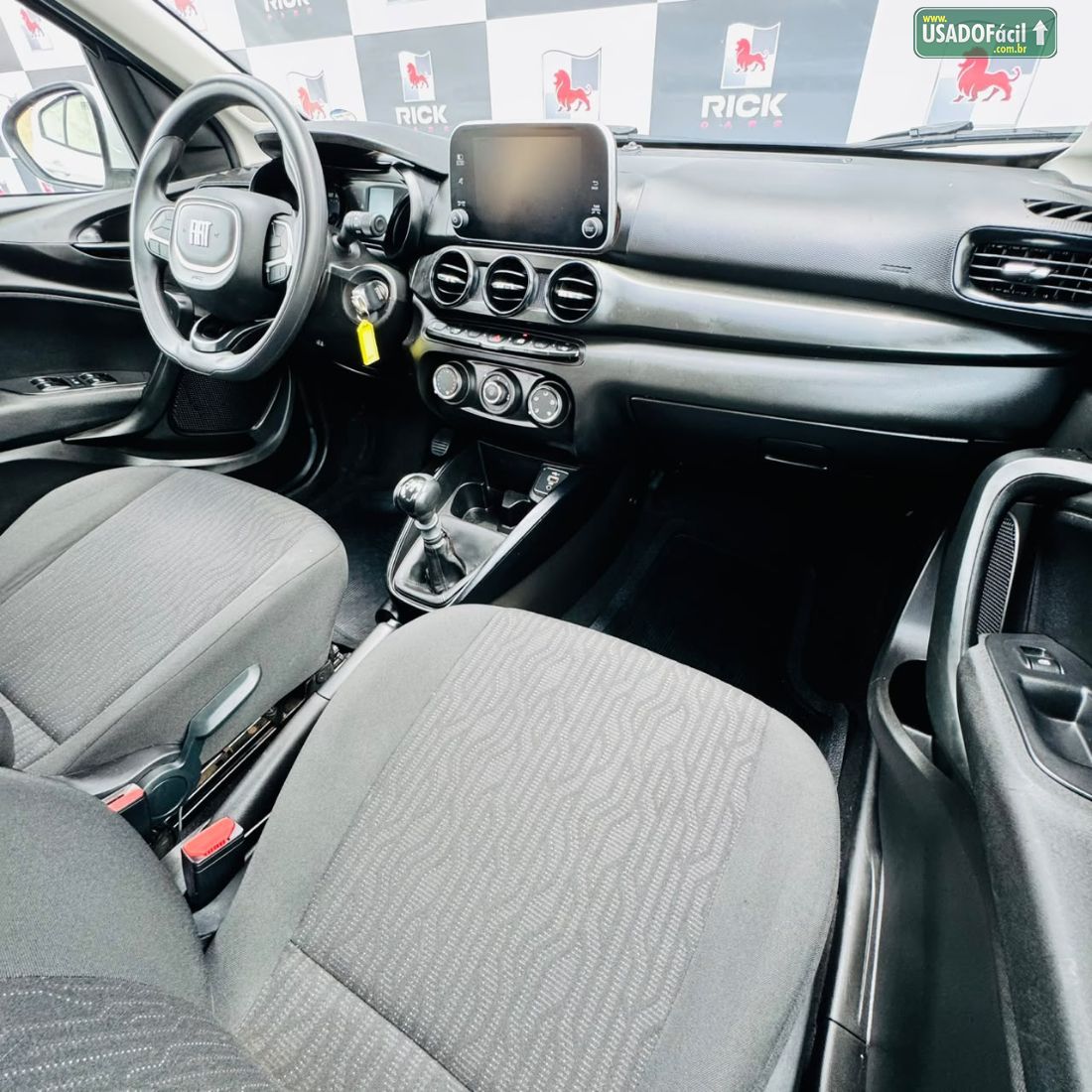 Fiat Cronos Drive 1.0 Flex 2024/2025 — foto 18 de 23