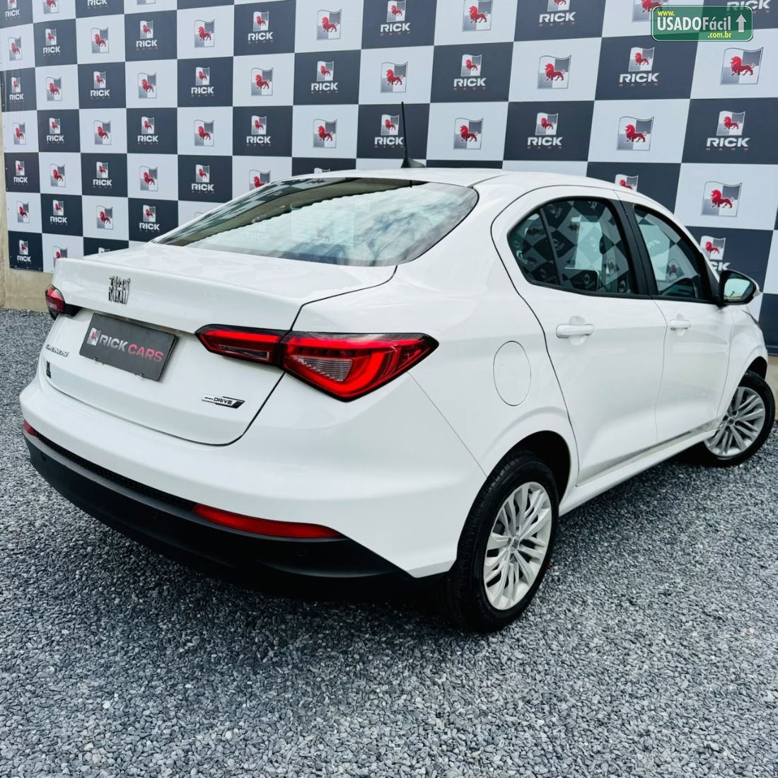 Fiat Cronos Drive 1.0 Flex 2024/2025 — foto 6 de 23