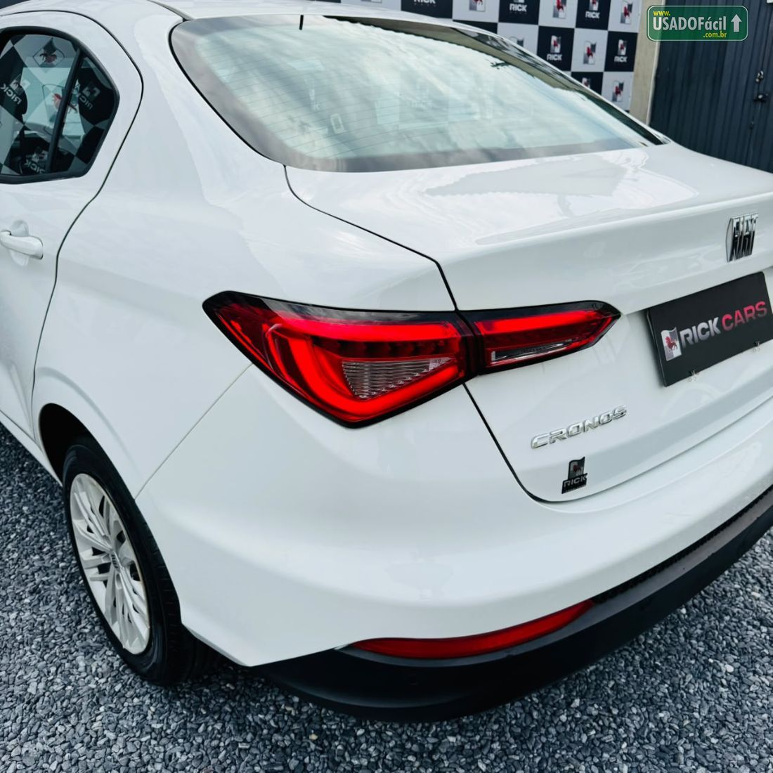 Fiat Cronos Drive 1.0 Flex 2024/2025 — foto 7 de 23