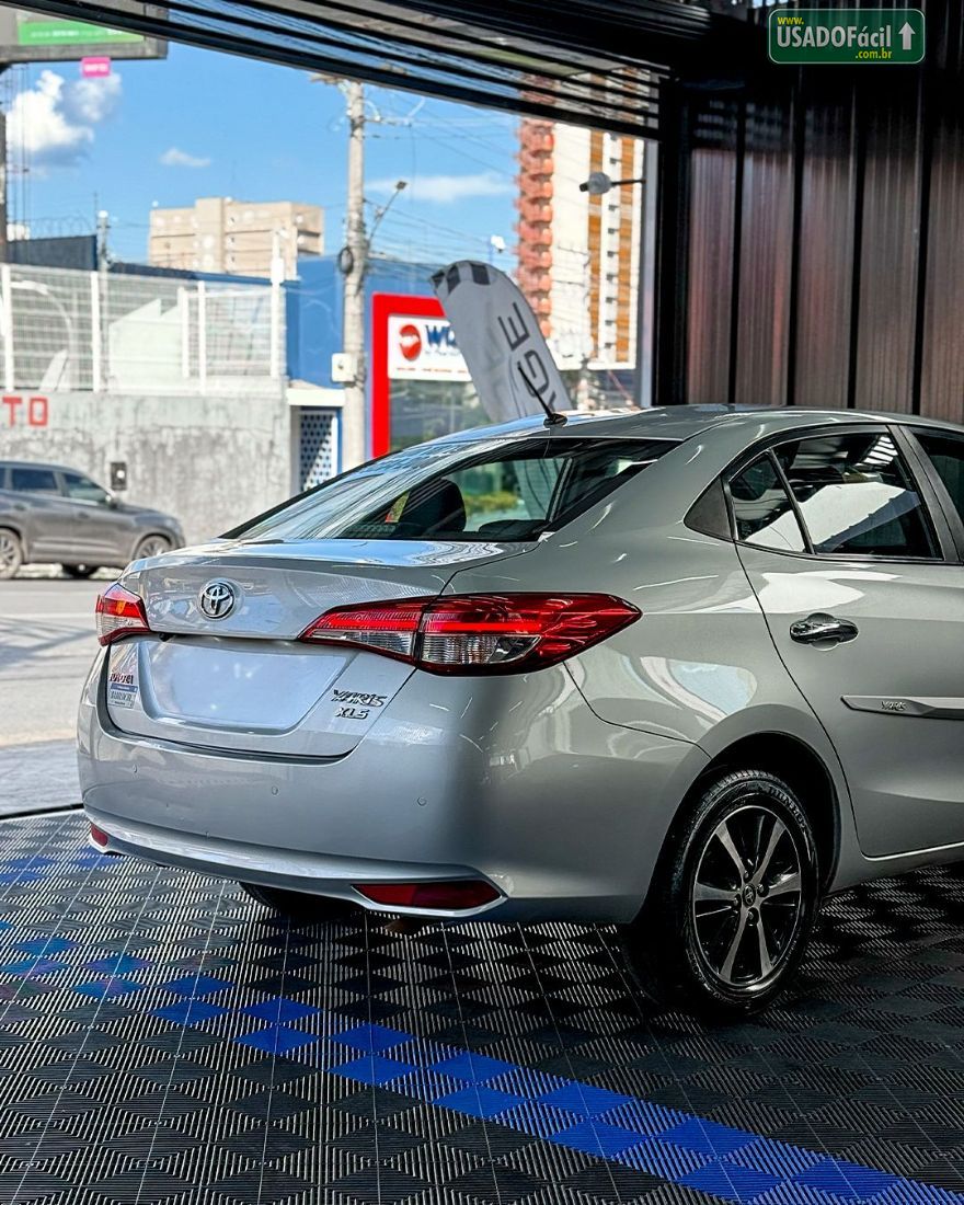 Toyota Yaris Sedan XLS 1.5 Automático Flex 2018/2019 — foto 4 de 11