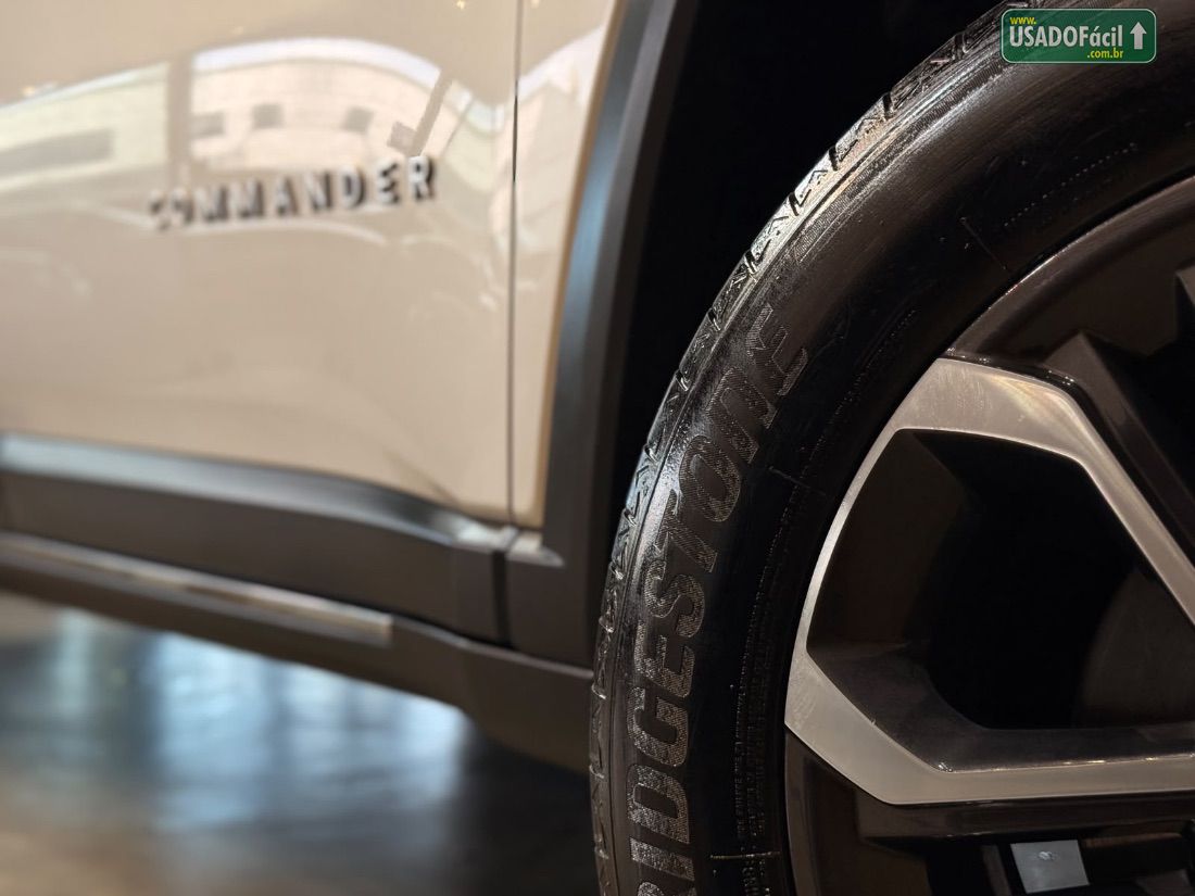 Jeep Commander Limited T270 1.3 Turbo Automático Flex 2023/2024 — foto 17 de 19