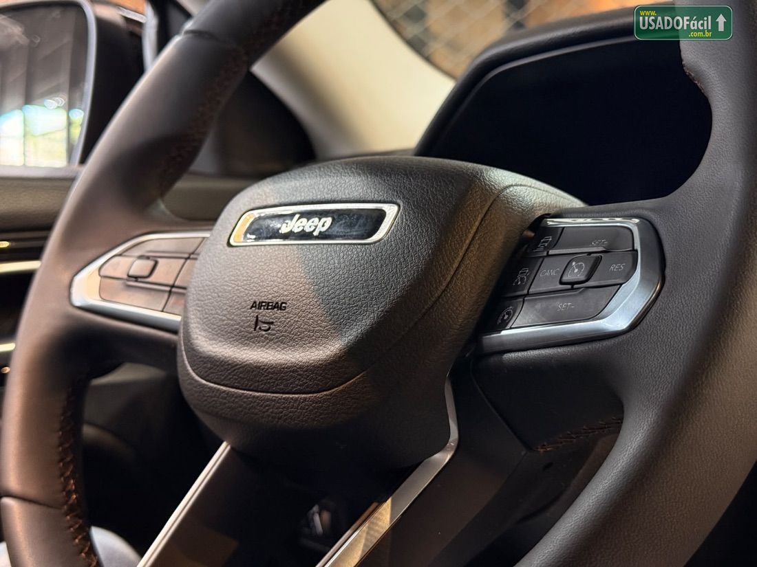 Jeep Commander Limited T270 1.3 Turbo Automático Flex 2023/2024 — foto 6 de 19